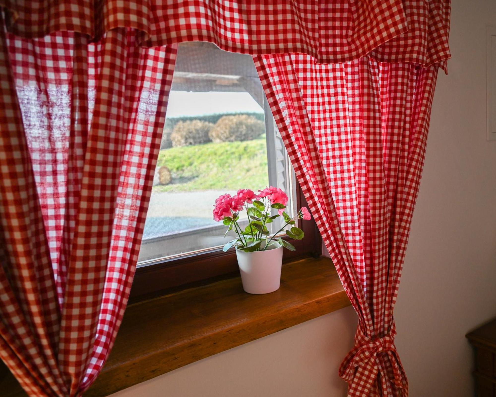 Val Hills Rural Holiday House Gaj Экстерьер фото